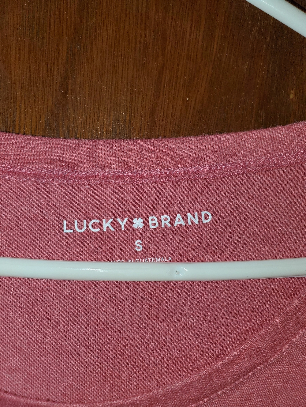 Lucky Brand Rose Pink Scoop Neck Graphic T Shirt Sz Small - Picture 2 of 3